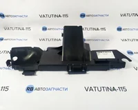 Повітрозабірник радіатора R (крім 3,0, 5,0)