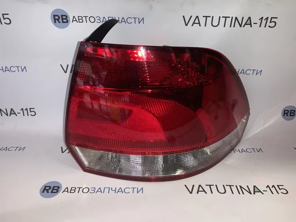 Ліхтар задній R