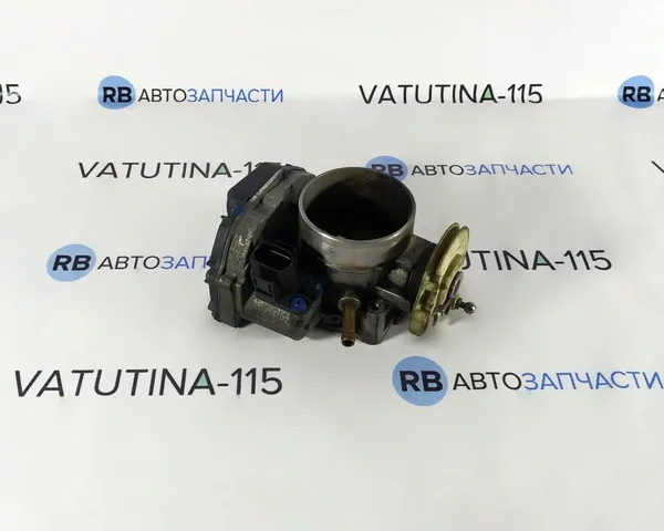 Дросельна заслонка 2.4/2.8