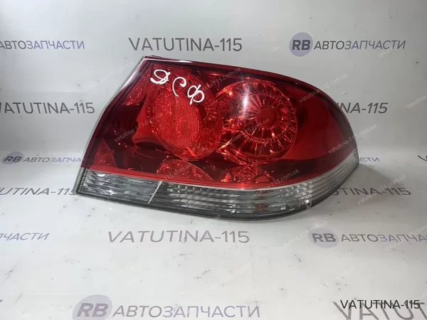 Фонарь задний R (красно-бел.) (дефект)