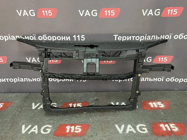 Панель передня (+АС)
