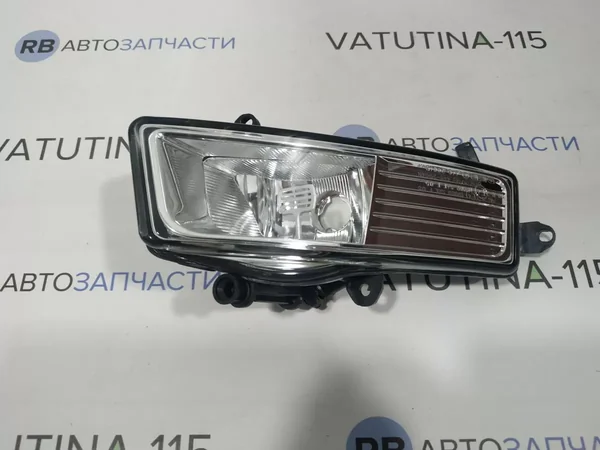 Противотуманная фара R H11 (трапец.)