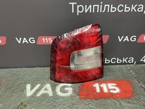 Ліхтар задній L Combi