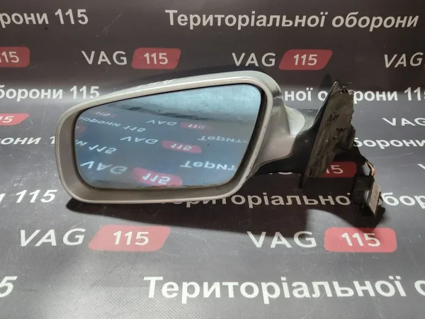 Зеркало L (англ)
