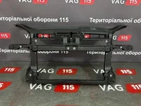 Панель передняя бенз.