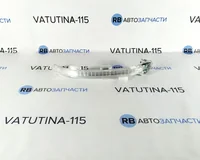 Покажчик повороту в дзеркалі R (можливі невеликі потертості)