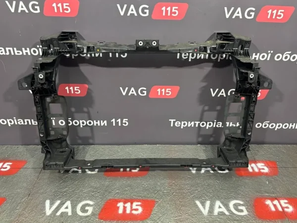 Панель передняя 8 цил.
