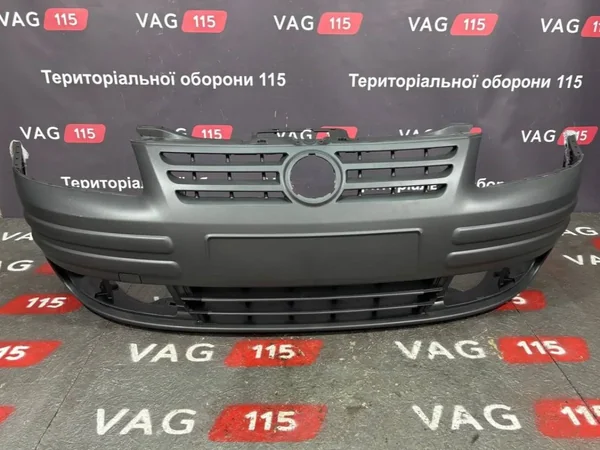 Бампер передній