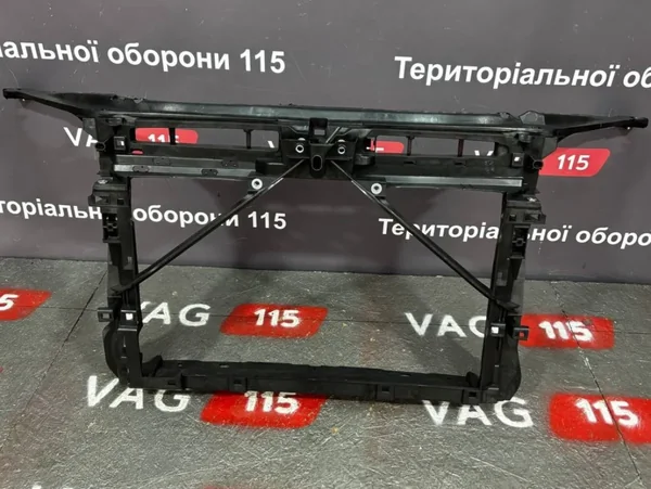 Панель передн.