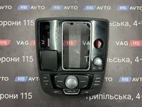 Панель управления мультимедийной системы