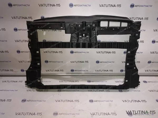 Панель передняя (бензин 59KW)