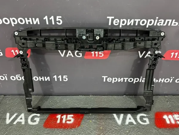 Панель передняя 1,4/1,6