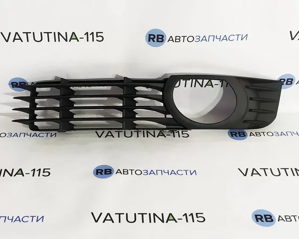 Решітка бампера L диз.