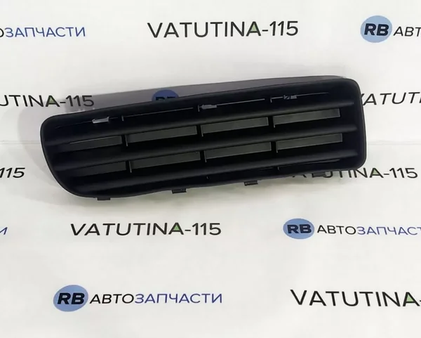 Решітка бампера R 1,6/2,0