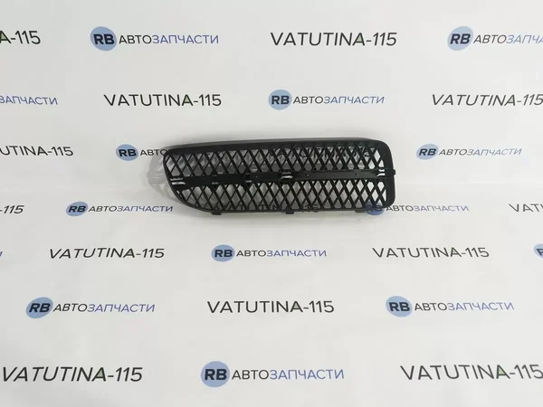Решітка бампера R RS